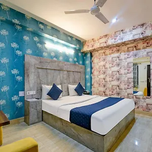 Majestic Park At Airport 3* New Delhi