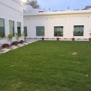 The Garden 4* Mohali