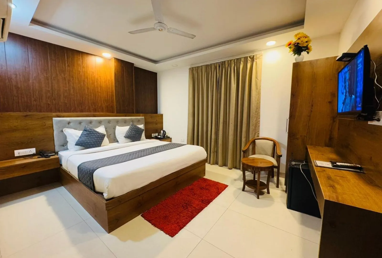Hotel Ocean Suites Near Delhi Airport New Delhi